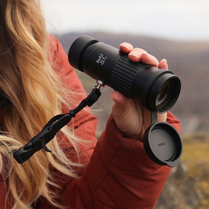 Monokuliaras Opticron Explorer WA ED-R 8x42